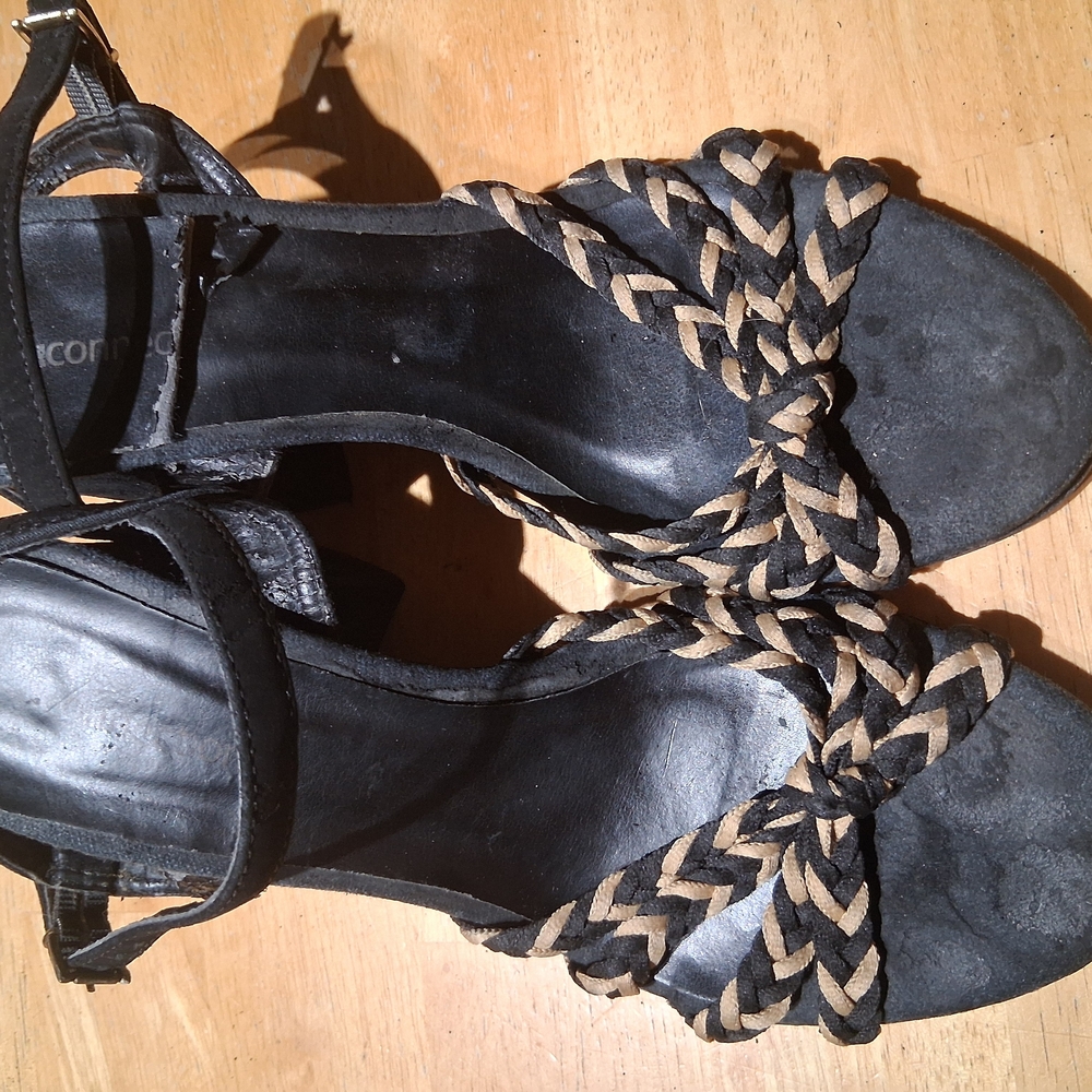 Stylish Black and Tan Women's Connection 8 Sandals